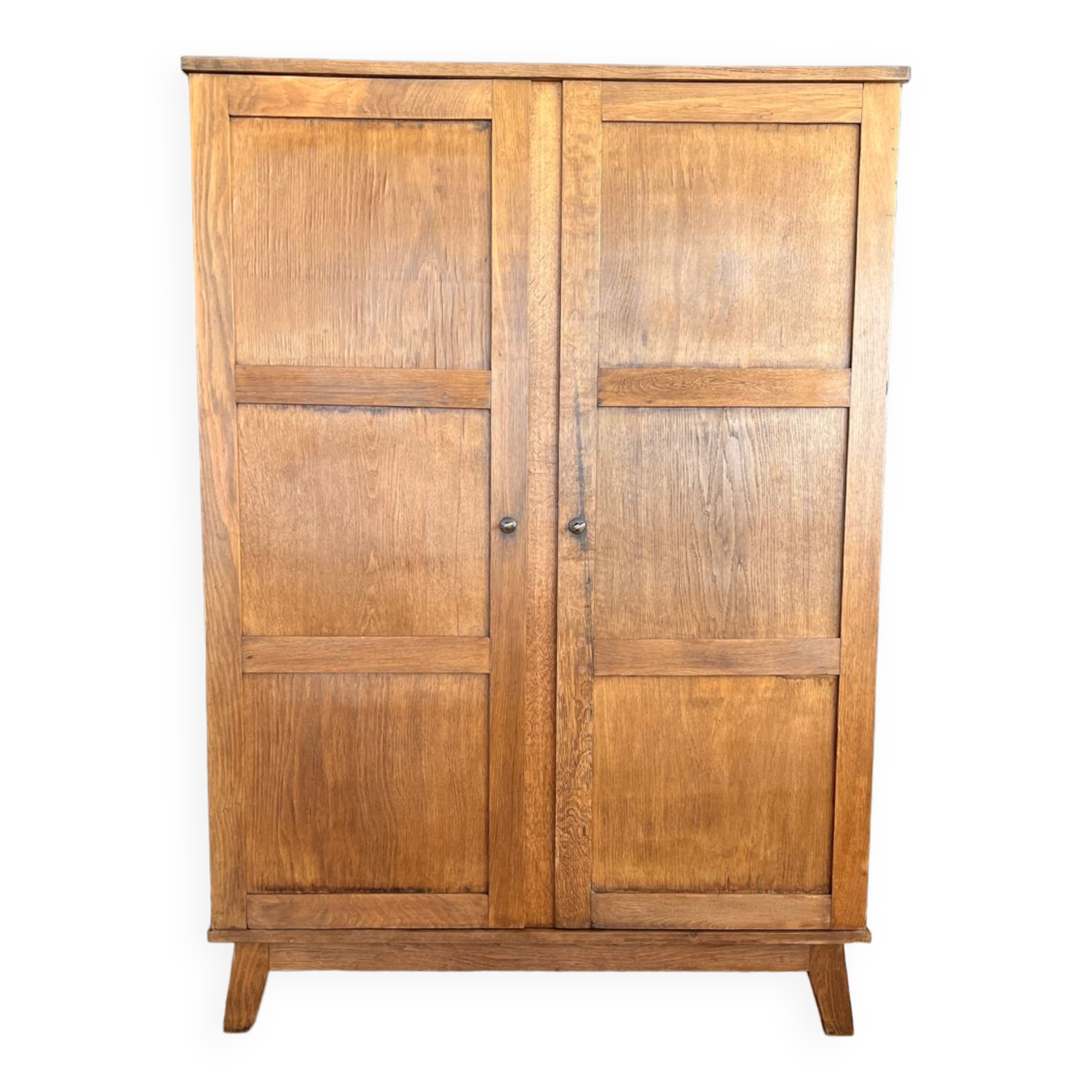 René Gabriel wardrobe