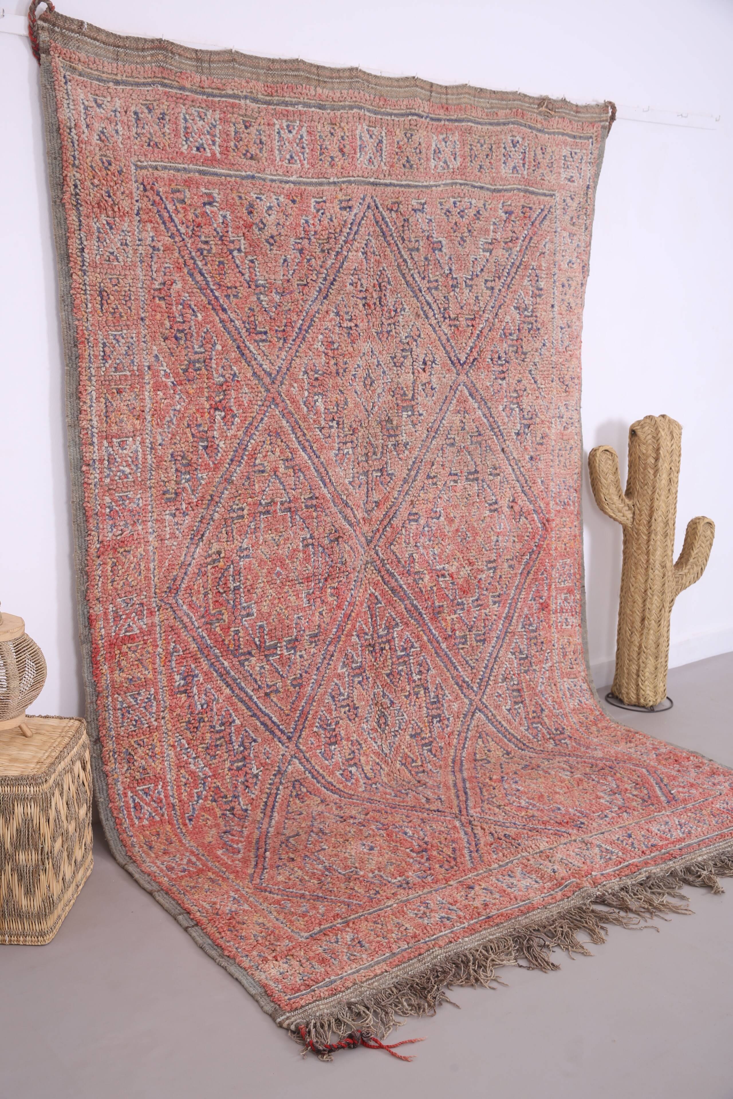Vintage Handmade Moroccan Rug 188 x 283 cm - Berber rug - Old moroccan rug
