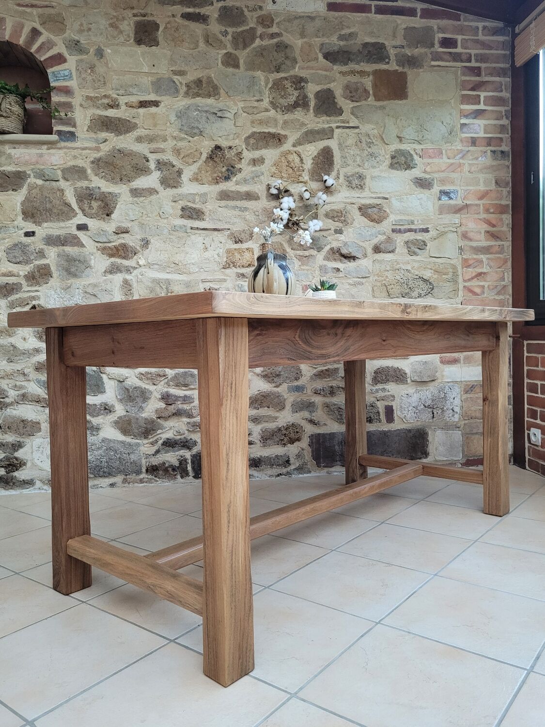Farmhouse table