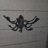 Circular coat rack in chrome-plated iron