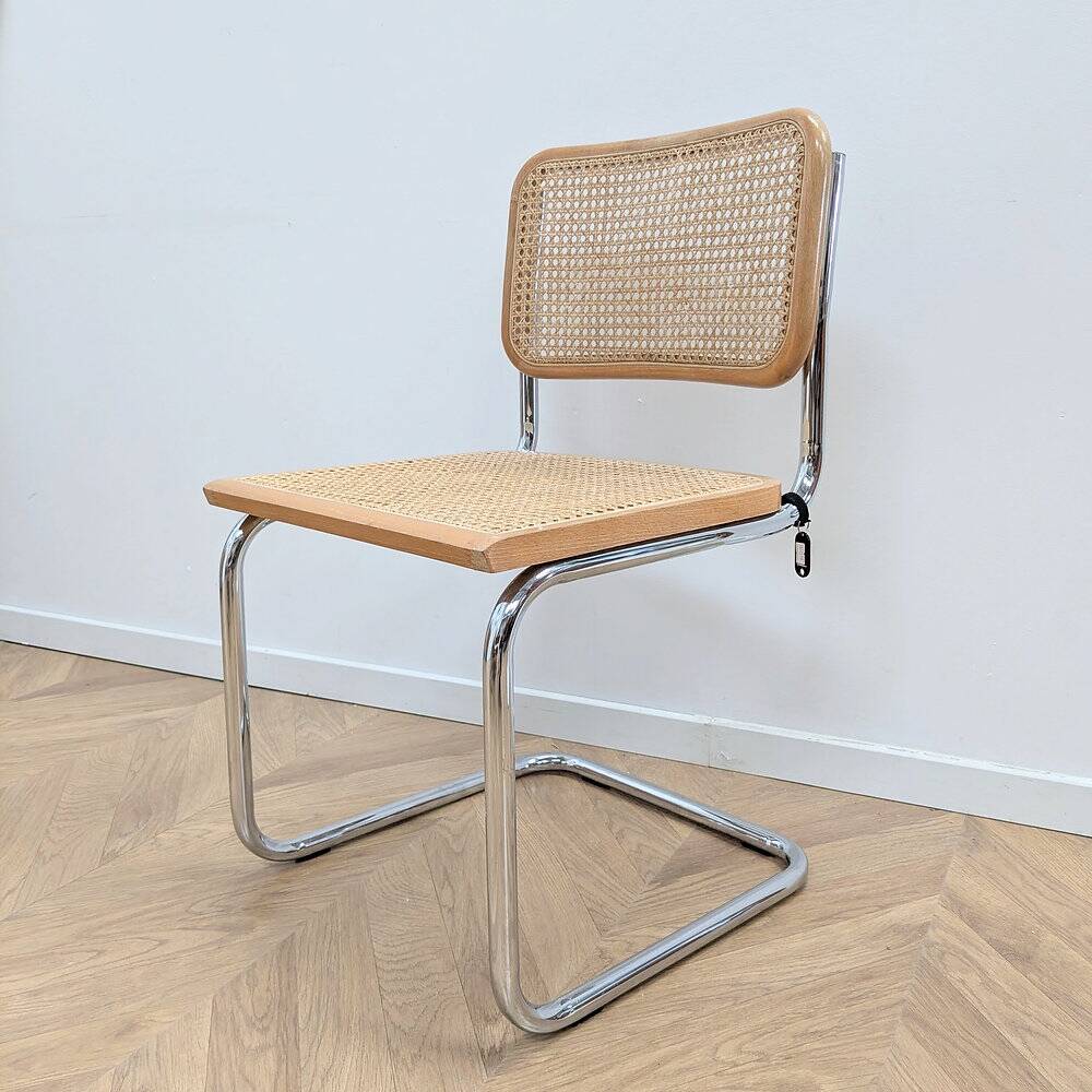 Vintage B32 chair
