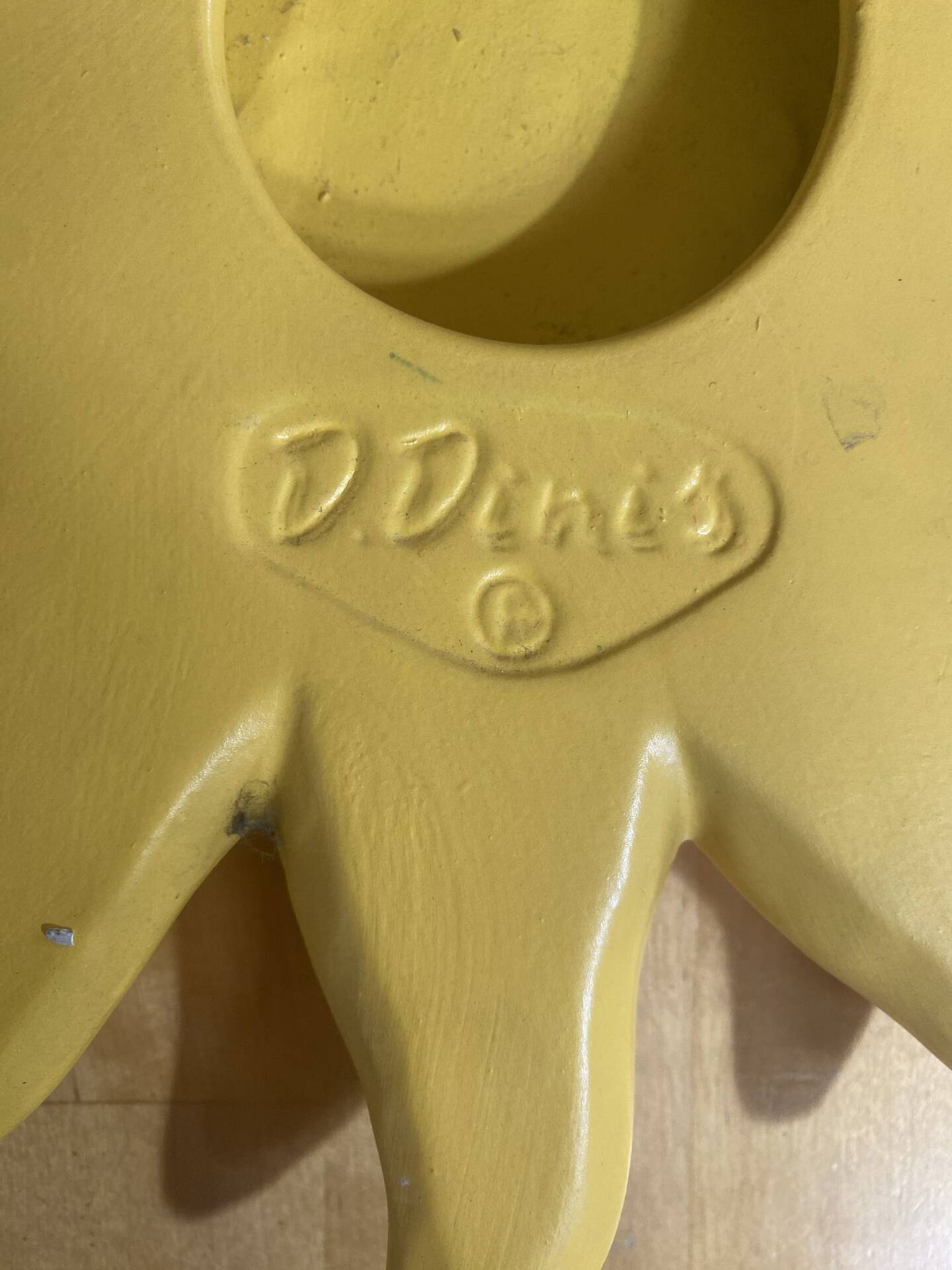Miroir soleil ancien D. Dinis en céramique jaune