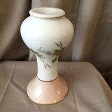Superb vase in opaline 19th with floral decoration