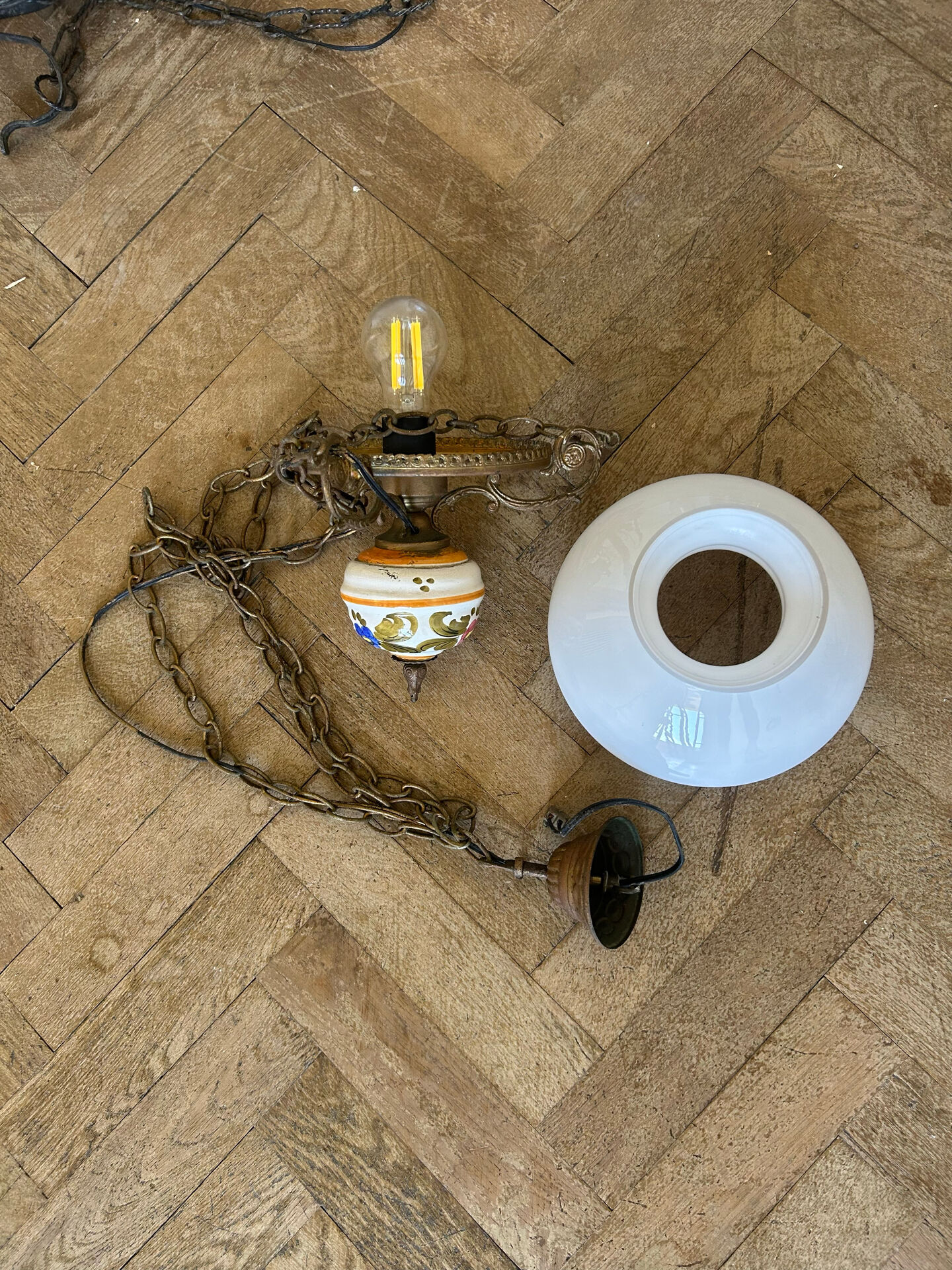 Suspension Faïence and Opaline - Vintage