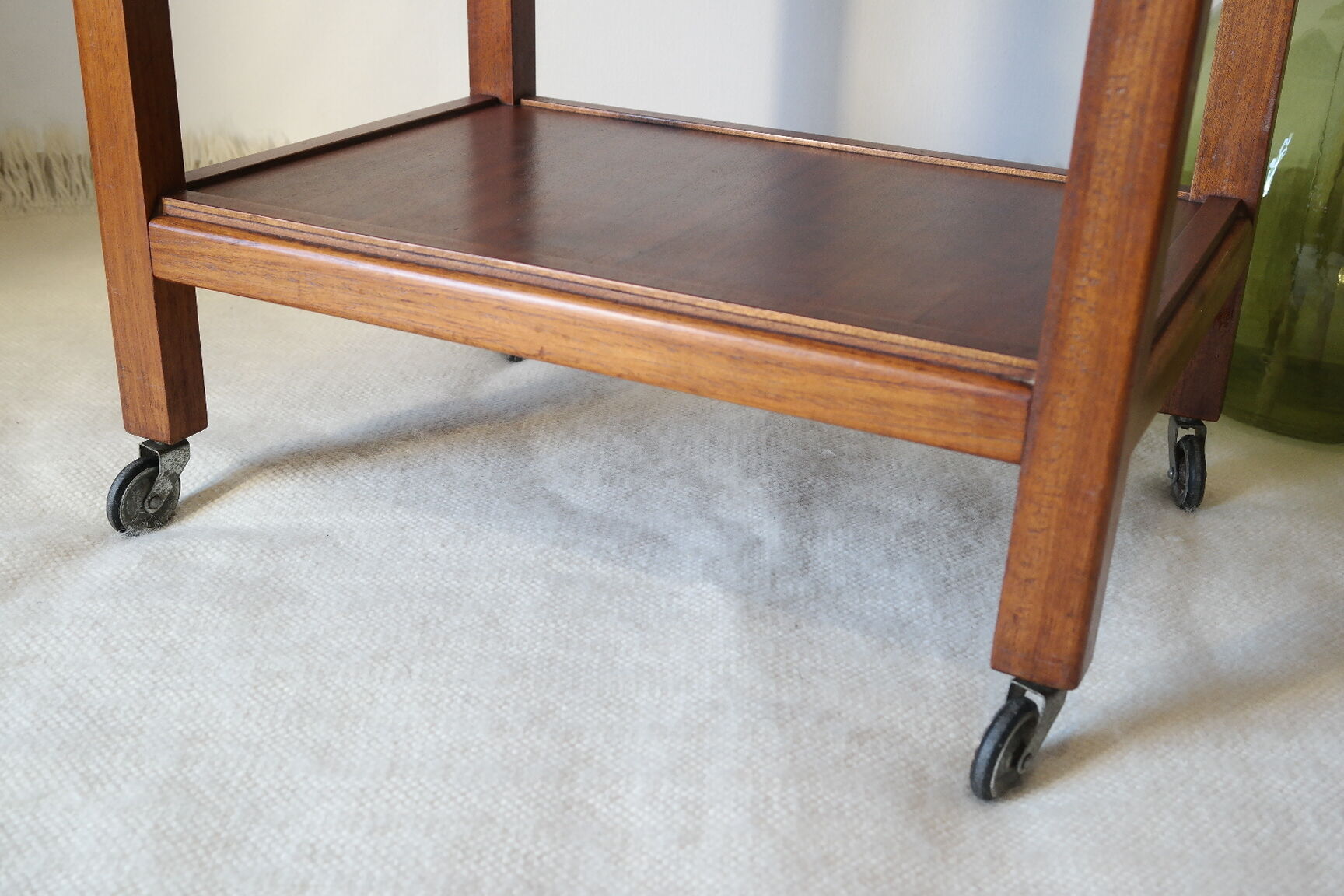 Rolling dessert mahogany