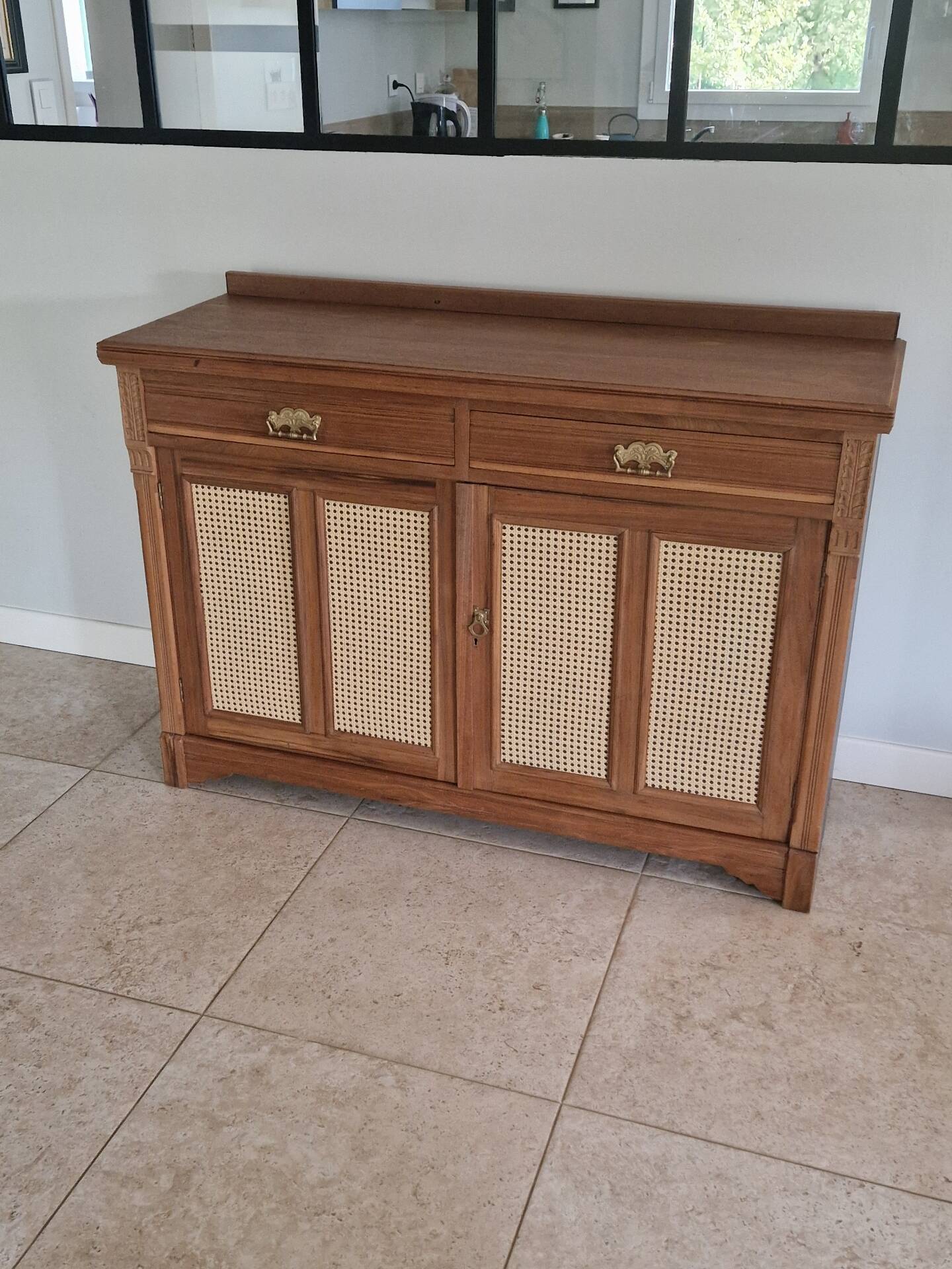 Buffet portes en cannage