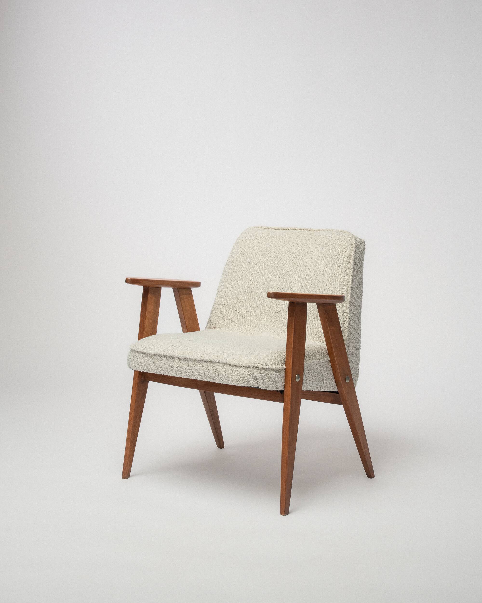 Fauteuils Chierowski 366 vintage restaurés, style moderne du milieu du siècle, lot de 2