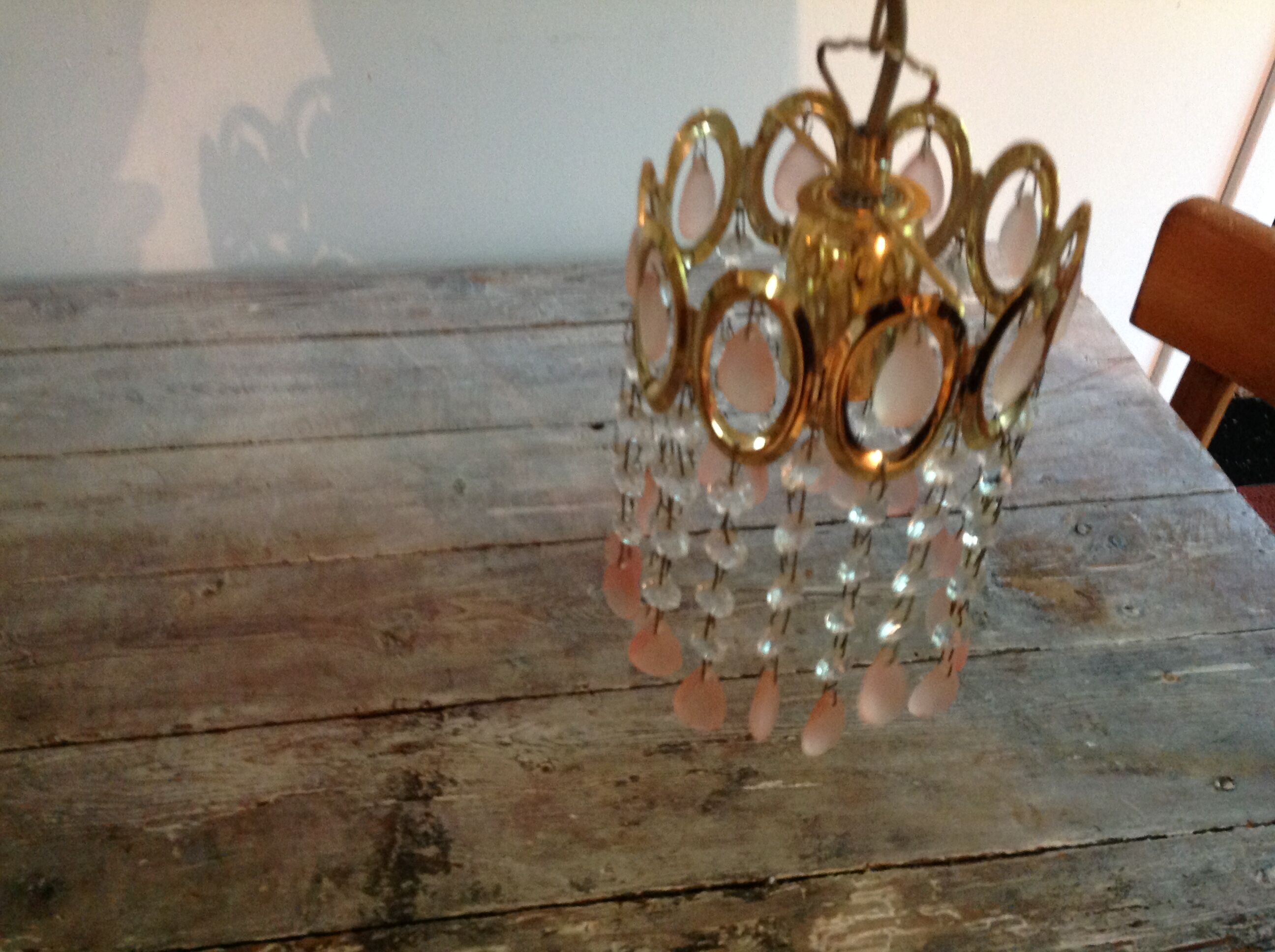 Suspension with stamps