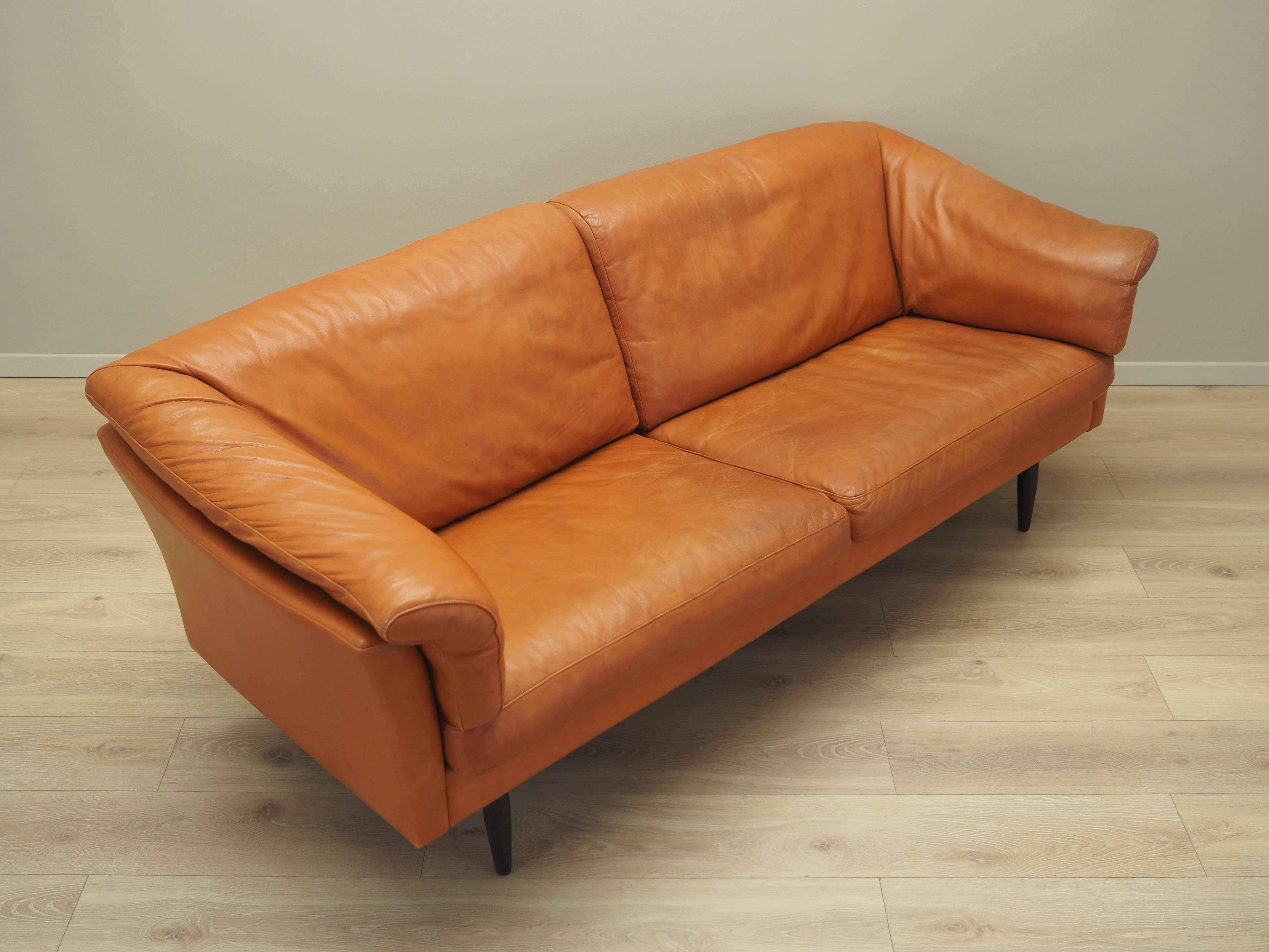 Leather sofa, danish design, 1960s, production: denmark