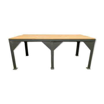 Table basse industrielle noire, années 1970