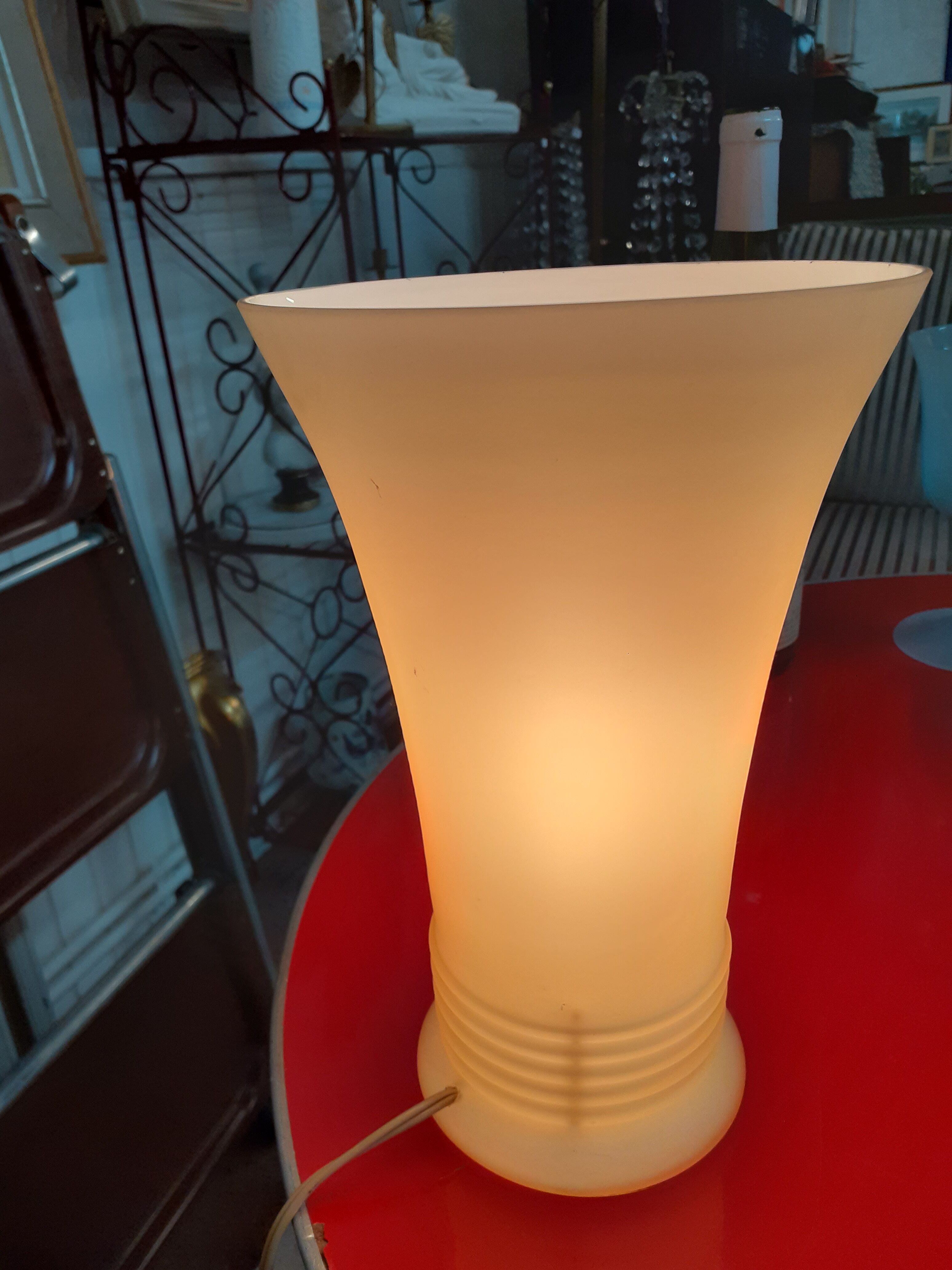 50s yellow opaline lamp