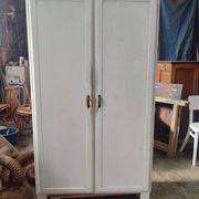 Parisian kitchen cupboard