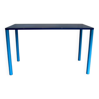 Log table by Julien Renault for Hem.