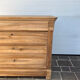 Commode parisienne