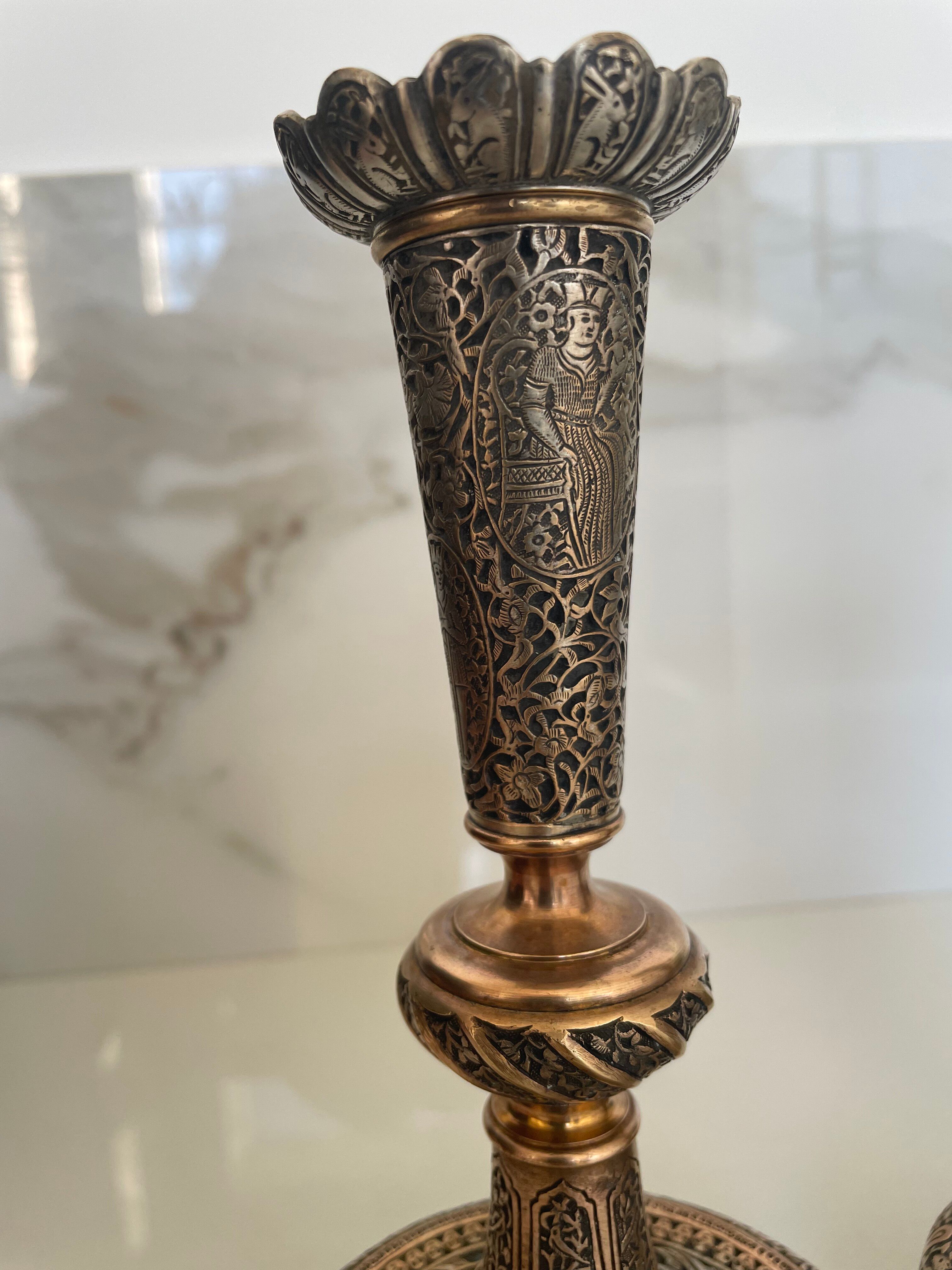 Paire de bougeoirs persans, style kadjar, début XXe