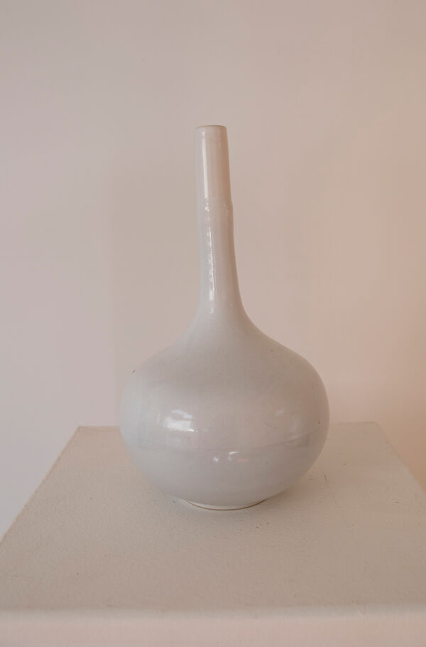 Vase bouteille blanc