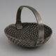 Basket tin braided deco vintage table