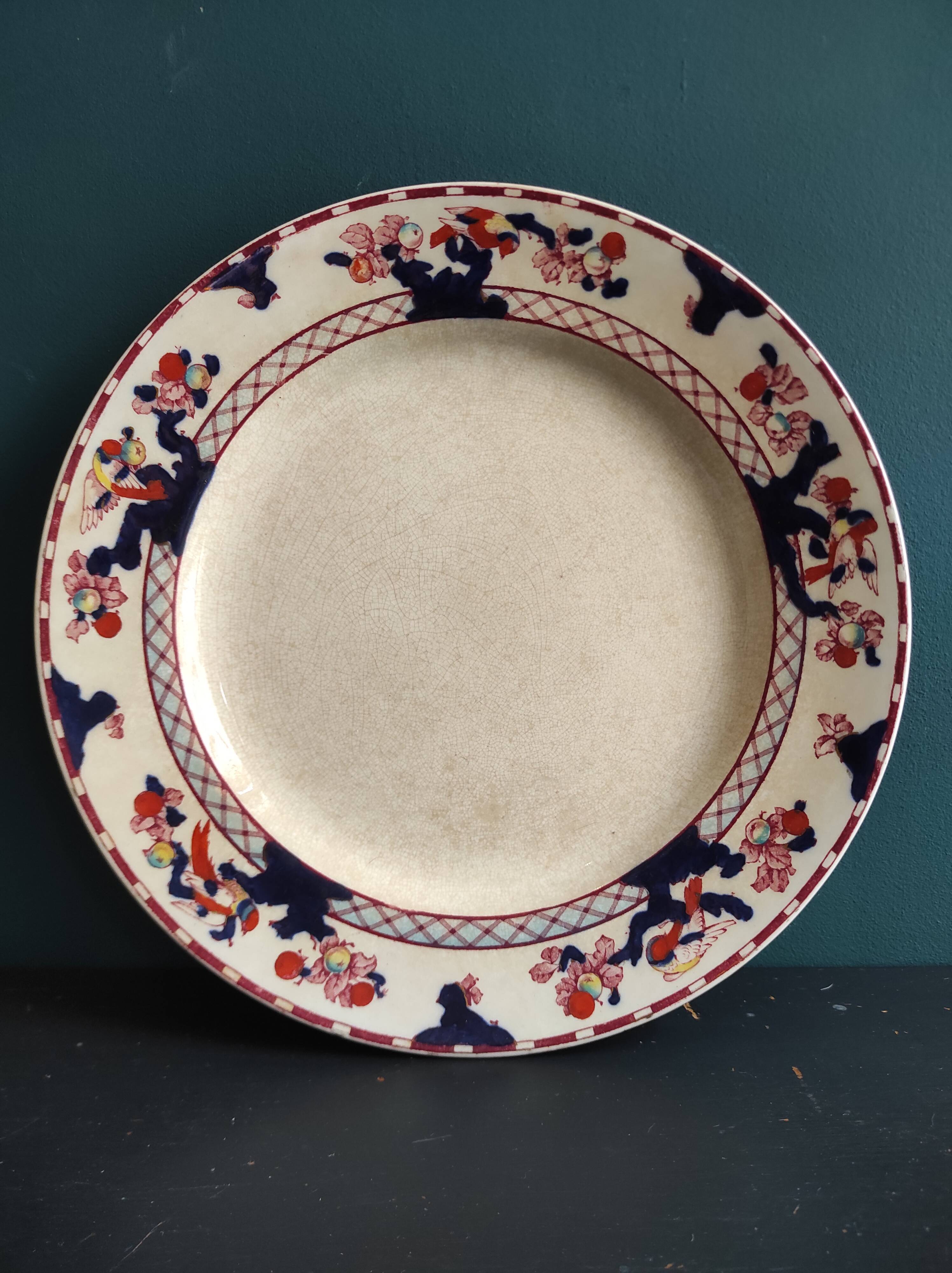 Losol Ware Keeling & Co. dinner plate, Beverley, England Burslem , 1906-193