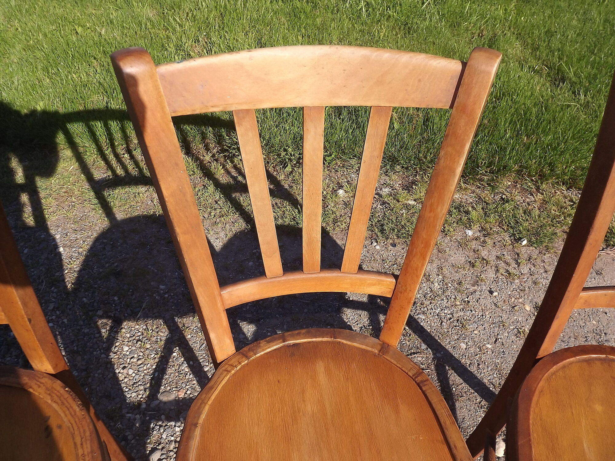 3 bistrot chairs years 60