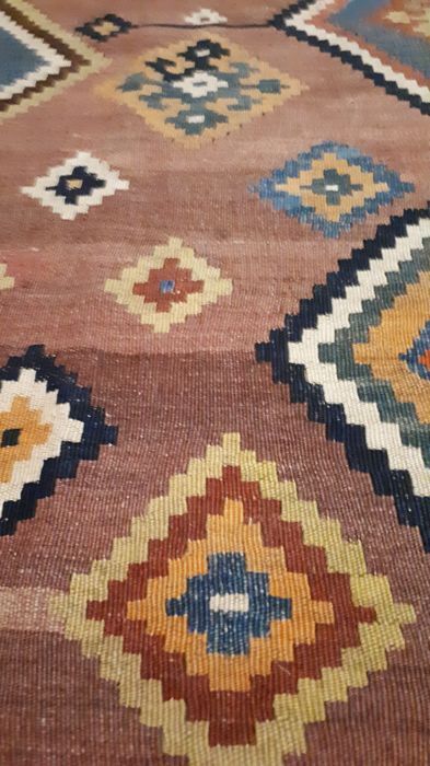 Tapis persan kilim ancien debut XXeme siecle 150x240cm