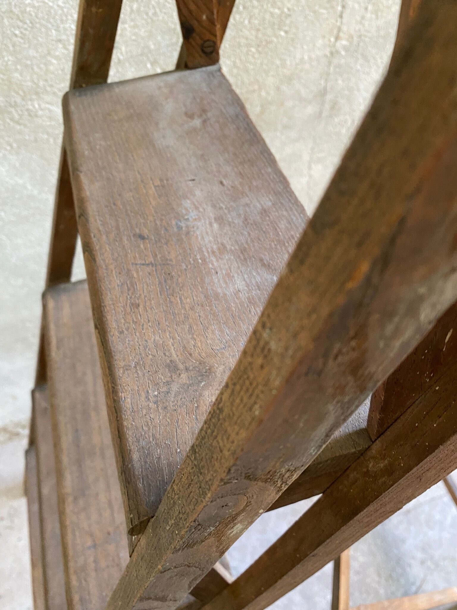 Vintage wooden painter's stepladder 6 folding steps