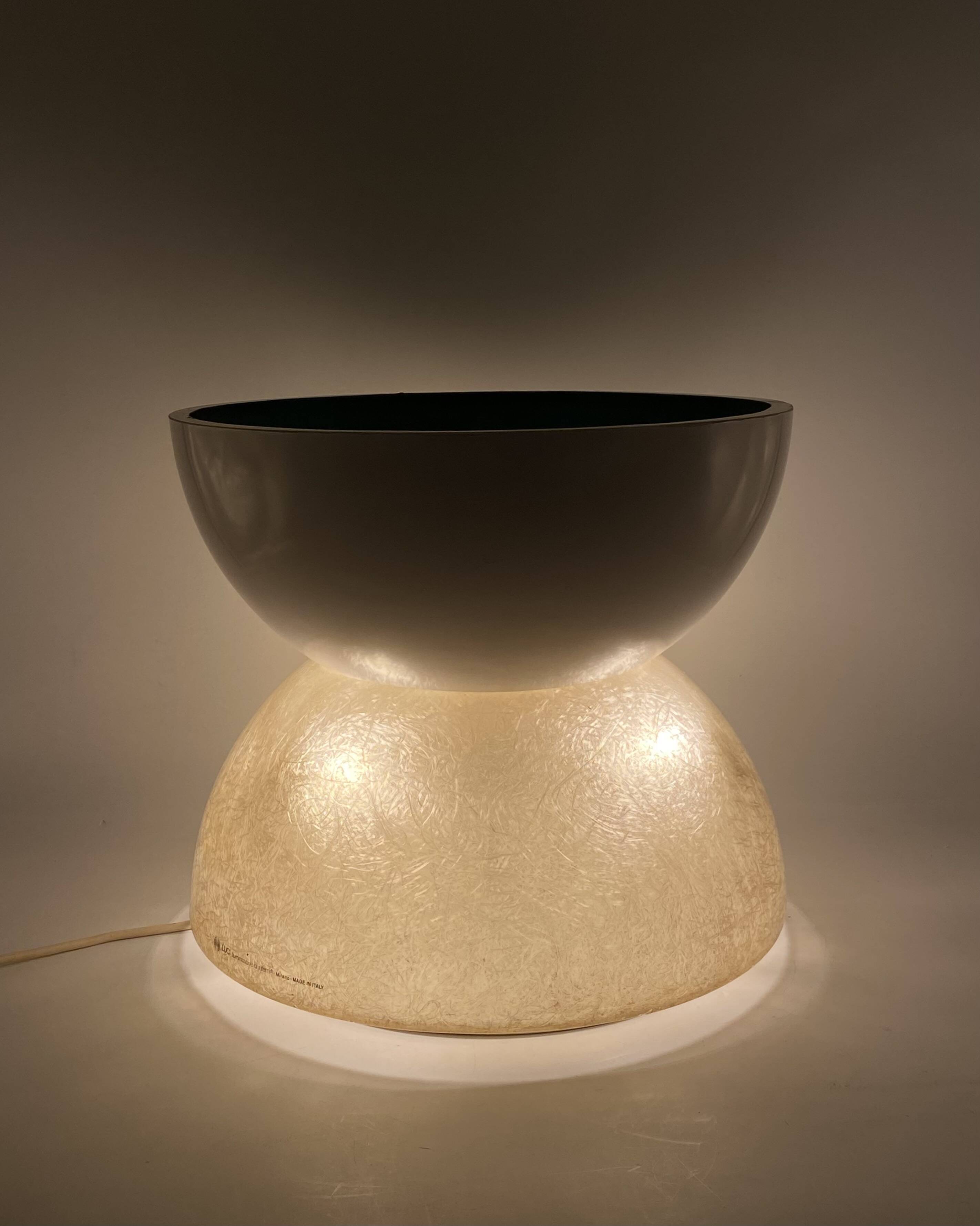Planter / Pot fiberglass lamp, Luci Milano Italy, 1970s