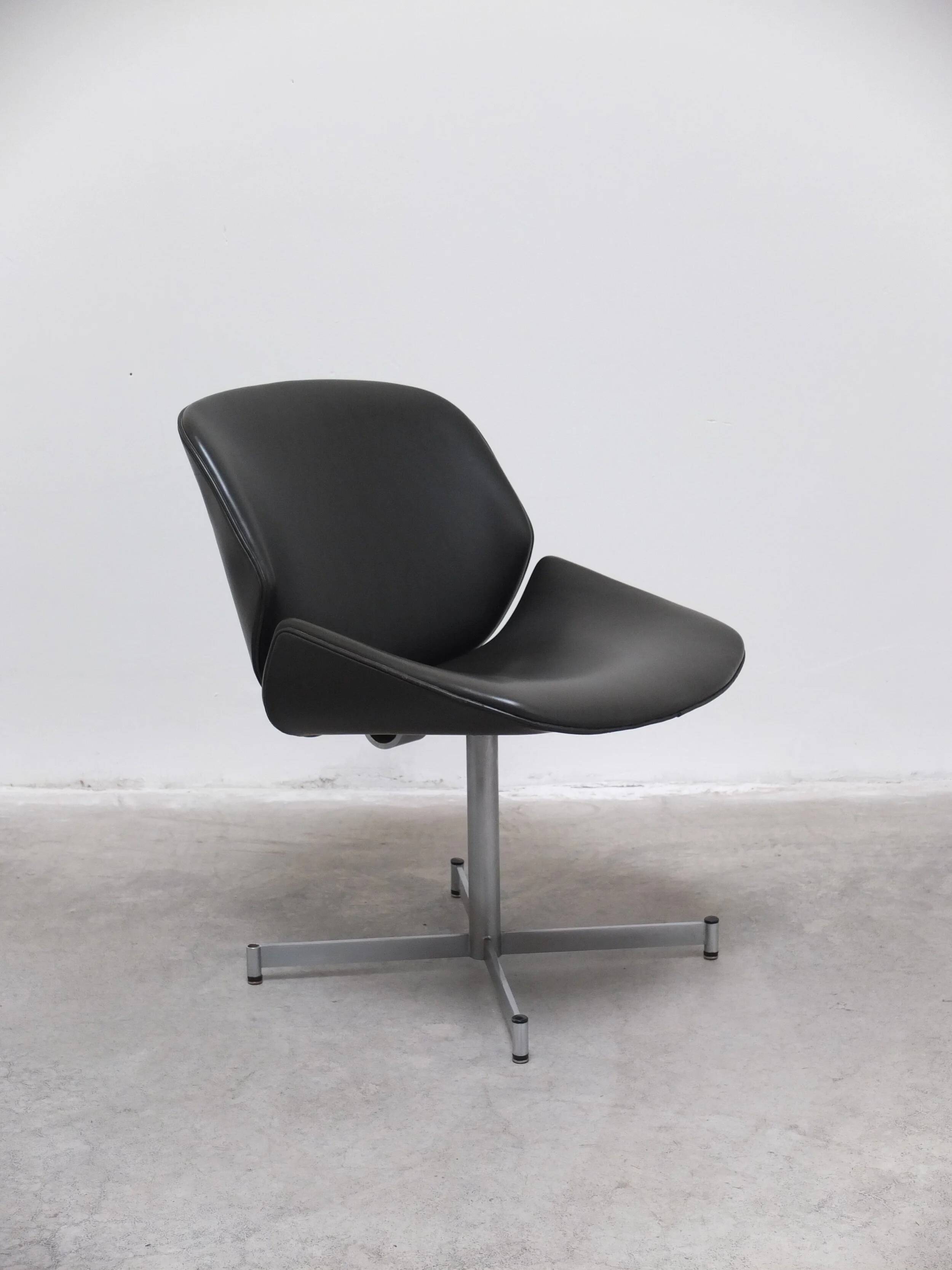 Mid-century 'Exquis' side chair by Geoffrey Harcourt for Artifort, 1967