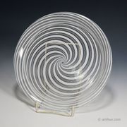 Large Murano glass art plate with filigree from the 19th century.