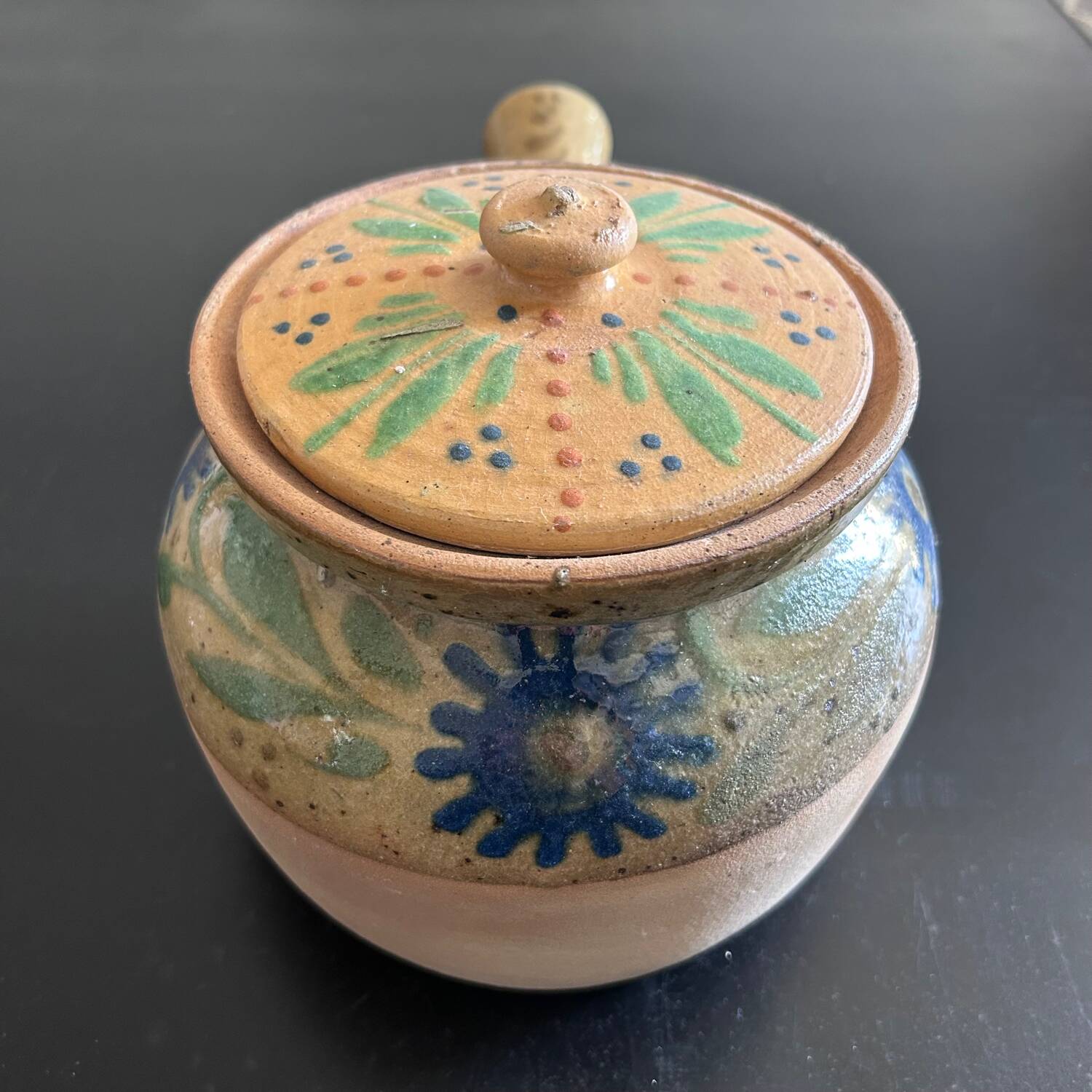 Stoneware tureen with floral decoration