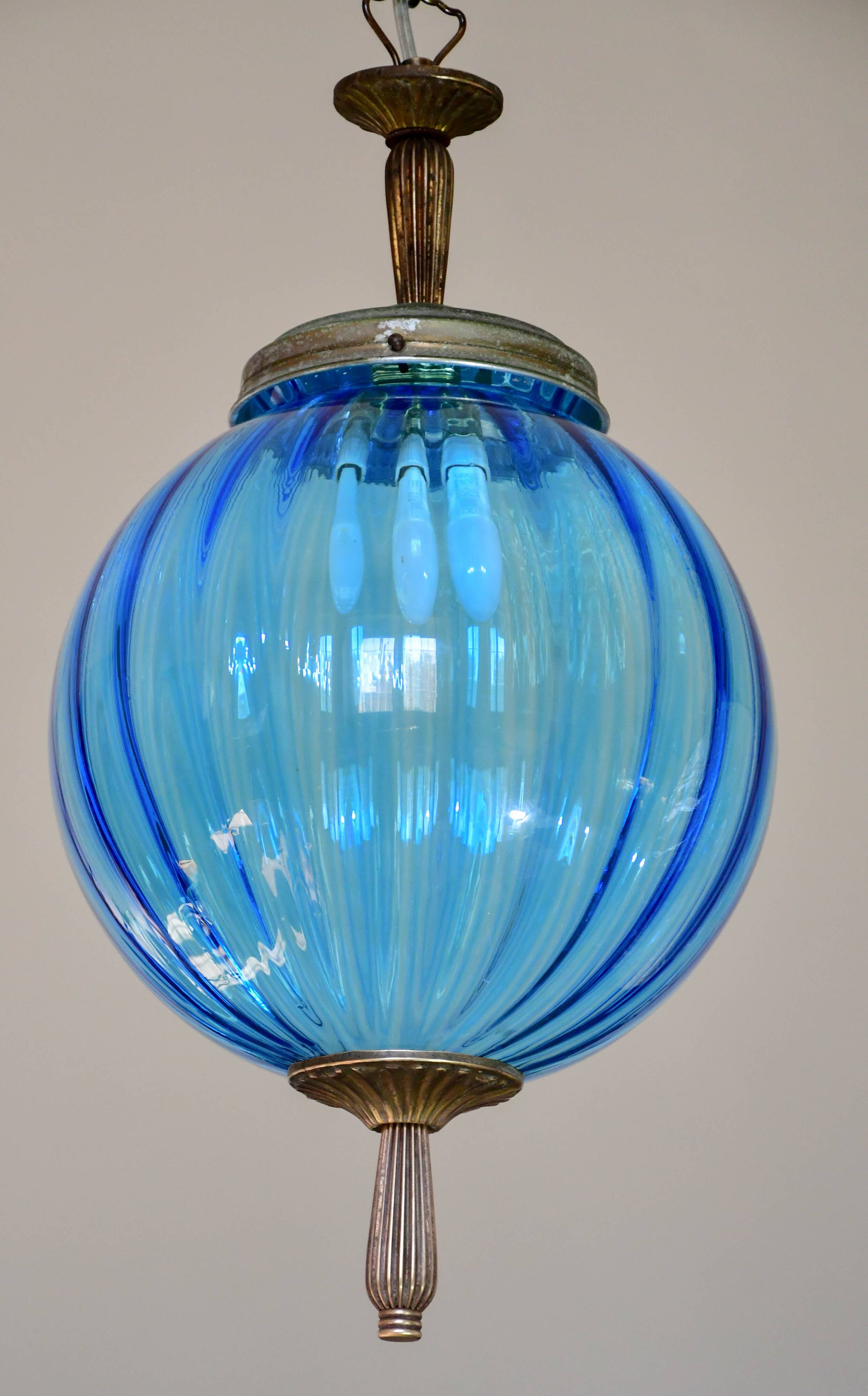 Set of 2 charming vintage Murano blue glass pendant lights, 1960