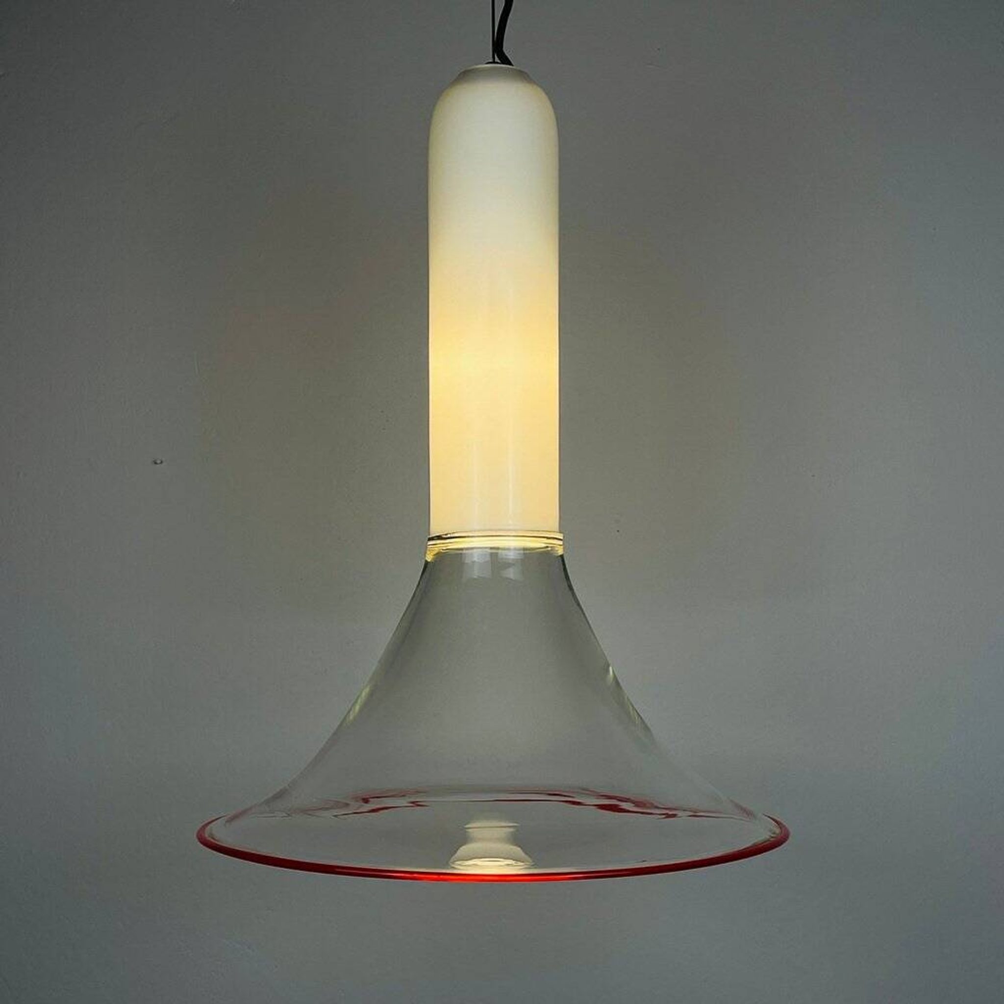 Suspended lamp Samanta in Murano glass attributed to Roberto Pamio for Leucos, Italy, 1970s.