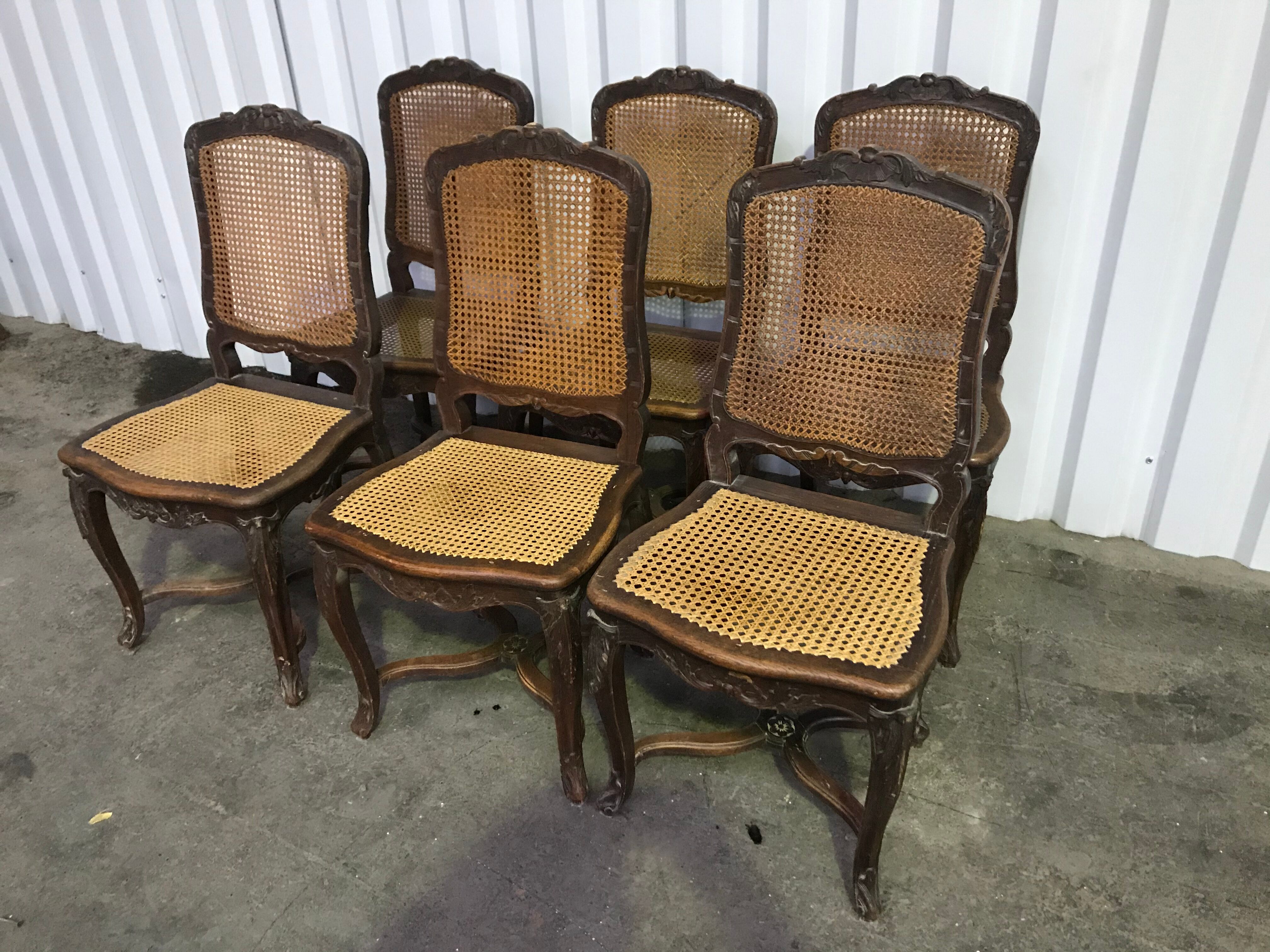 Suite of 6 Louis XV chairs in oak, 19th century