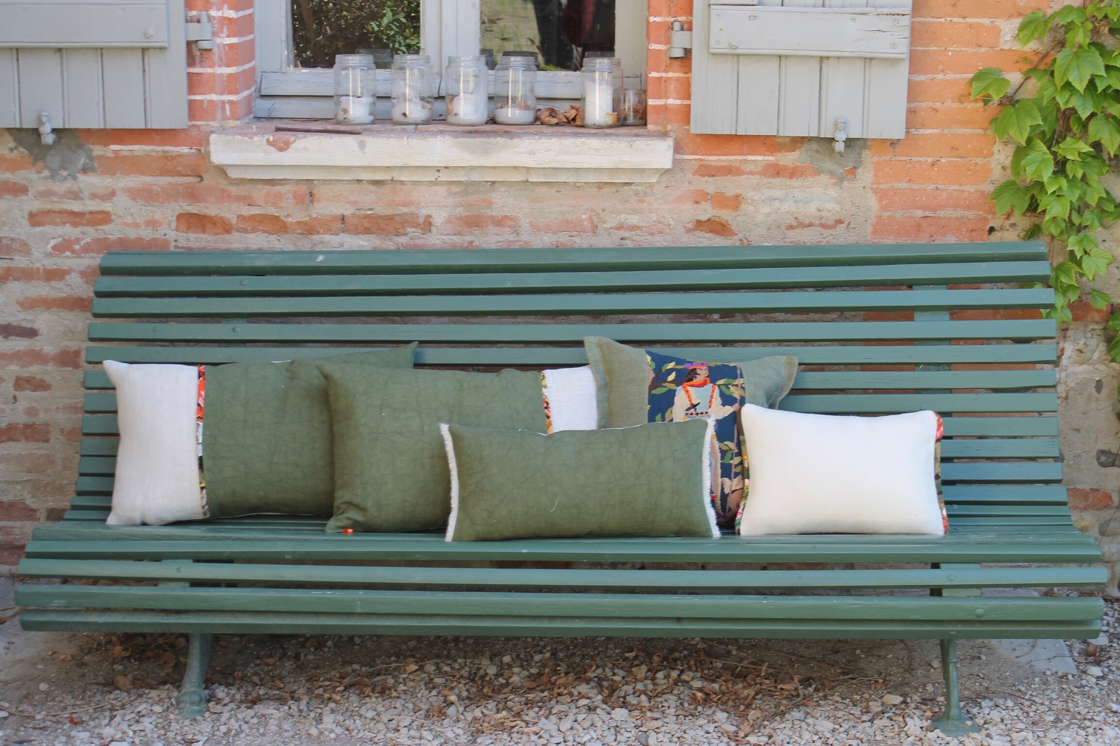 Upcycled cushion "khaki green" - 40x60cm - linen & hemp & canvas