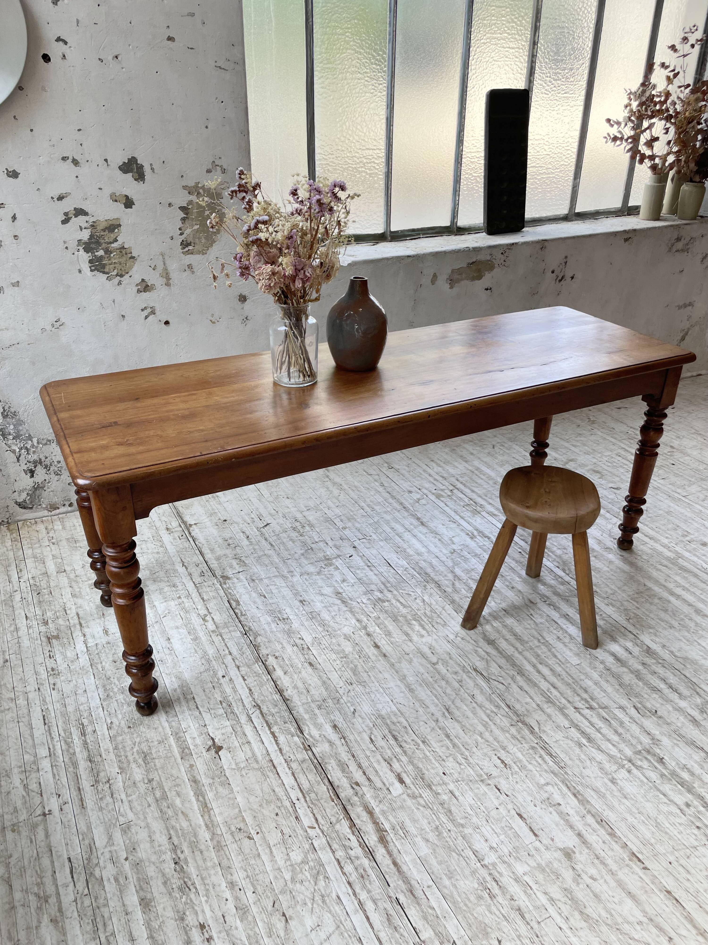 Walnut farm table 185 cm