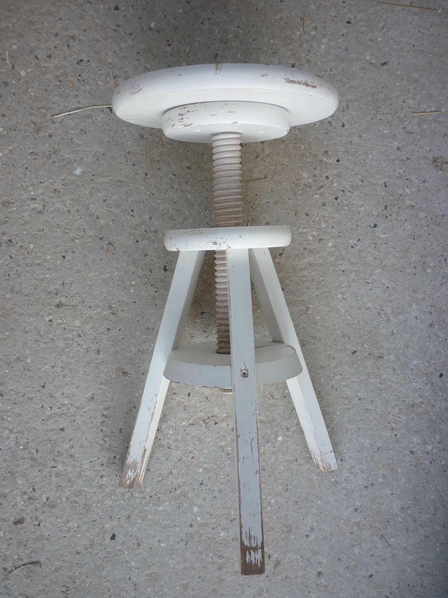 Wooden white screw stool