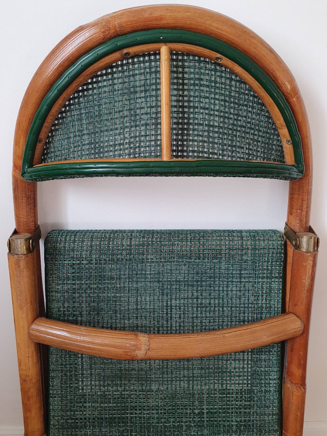 Paire de chaises de bistrot pliantes en rotin