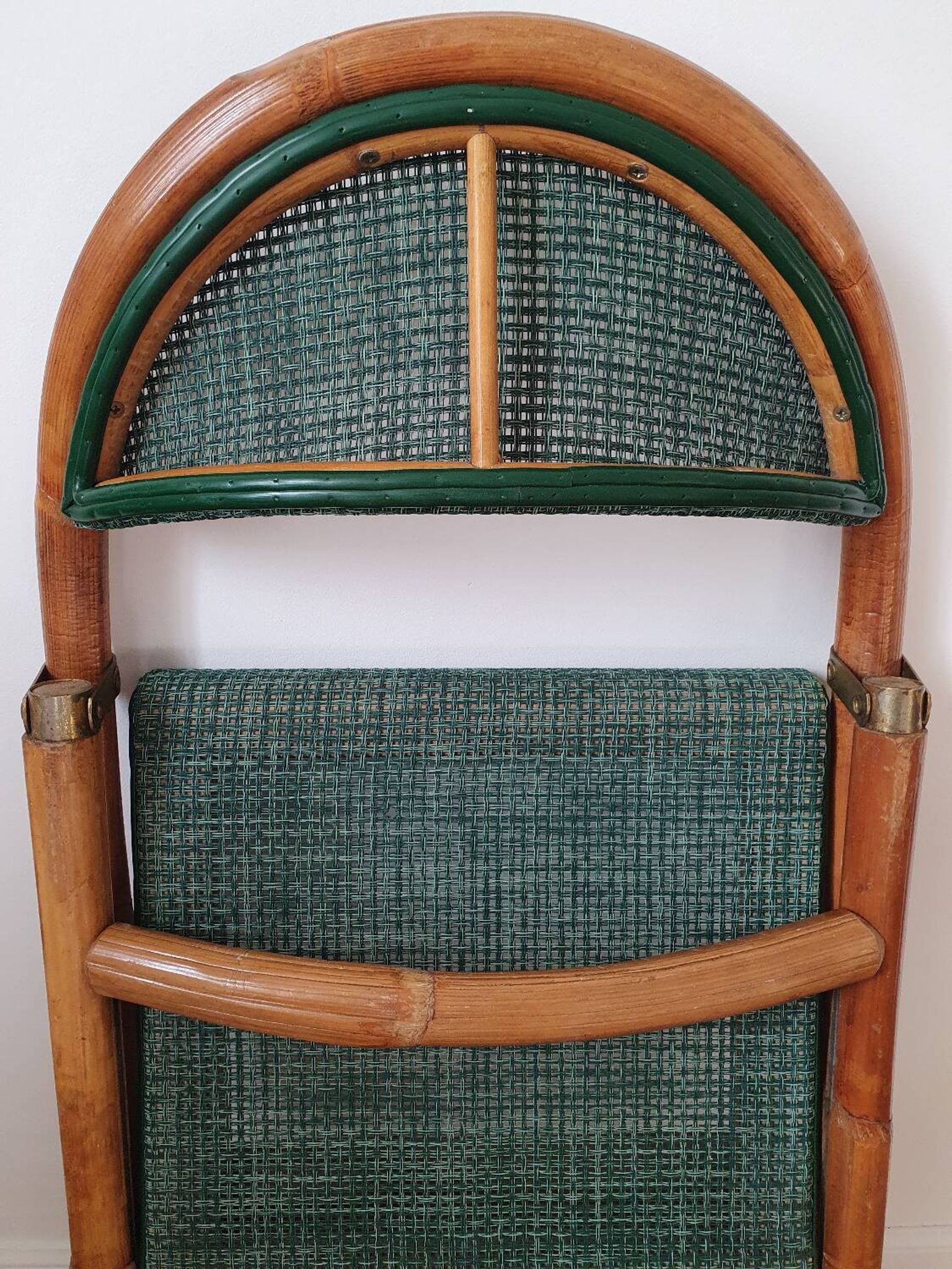 Paire de chaises de bistrot pliantes en rotin