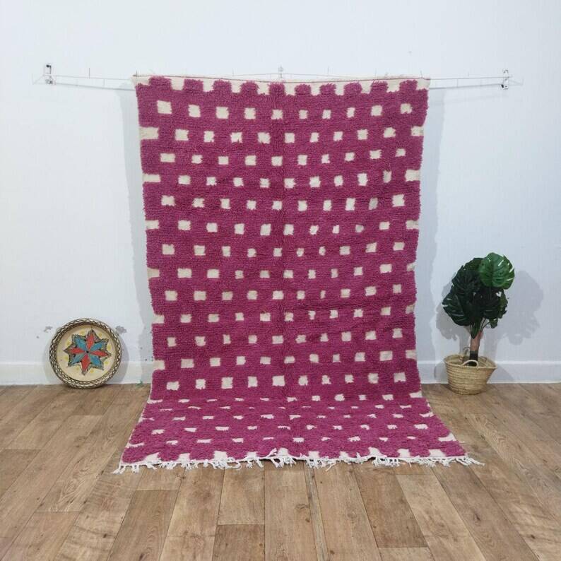 Magnificent handcrafted rug