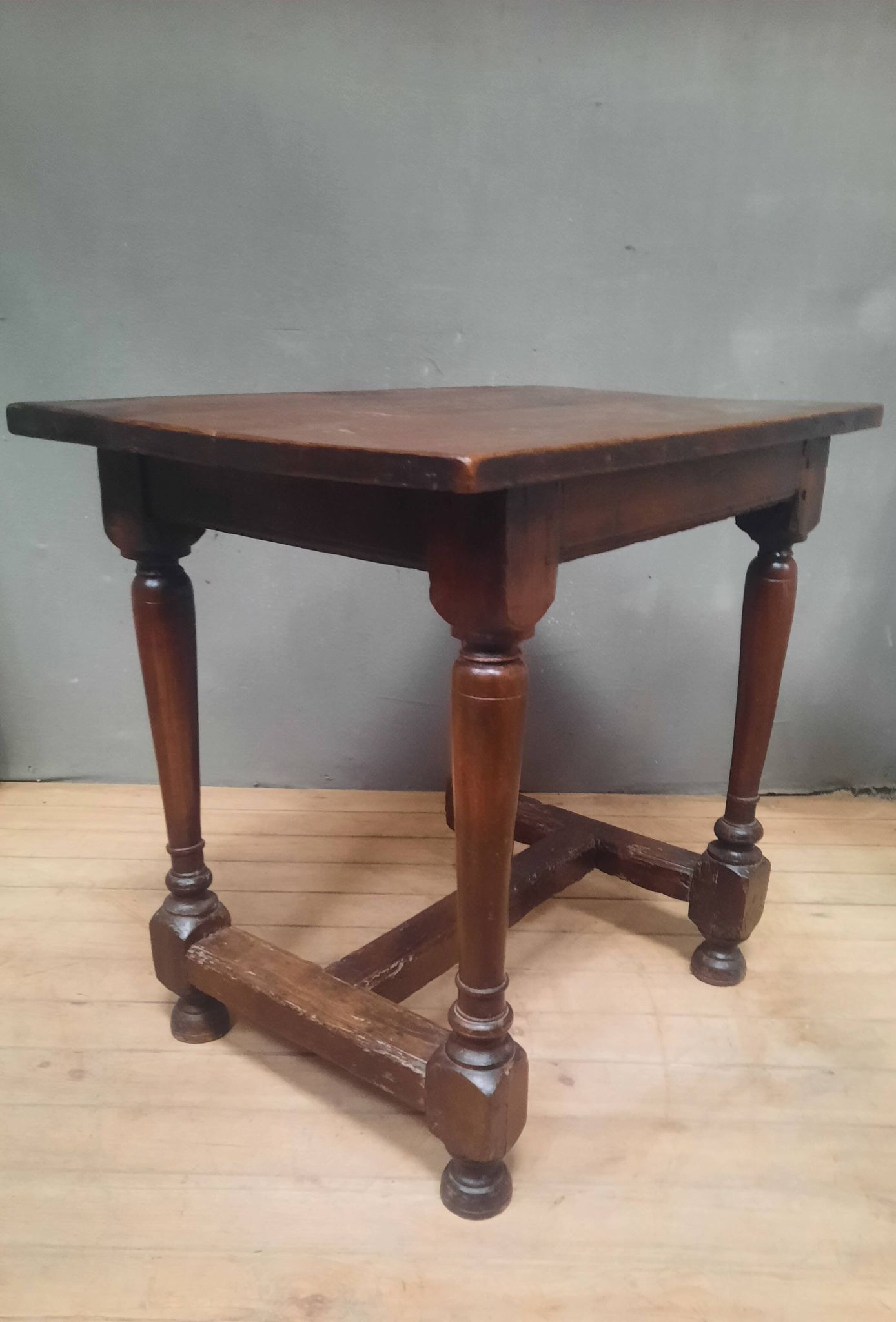 Table rectangulaire rustique, XVIIIème s.