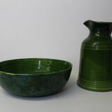 Broc and its green ceramic basin