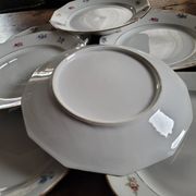Set of 8 porcelain plates with twelve cut sides - floral decoration and
