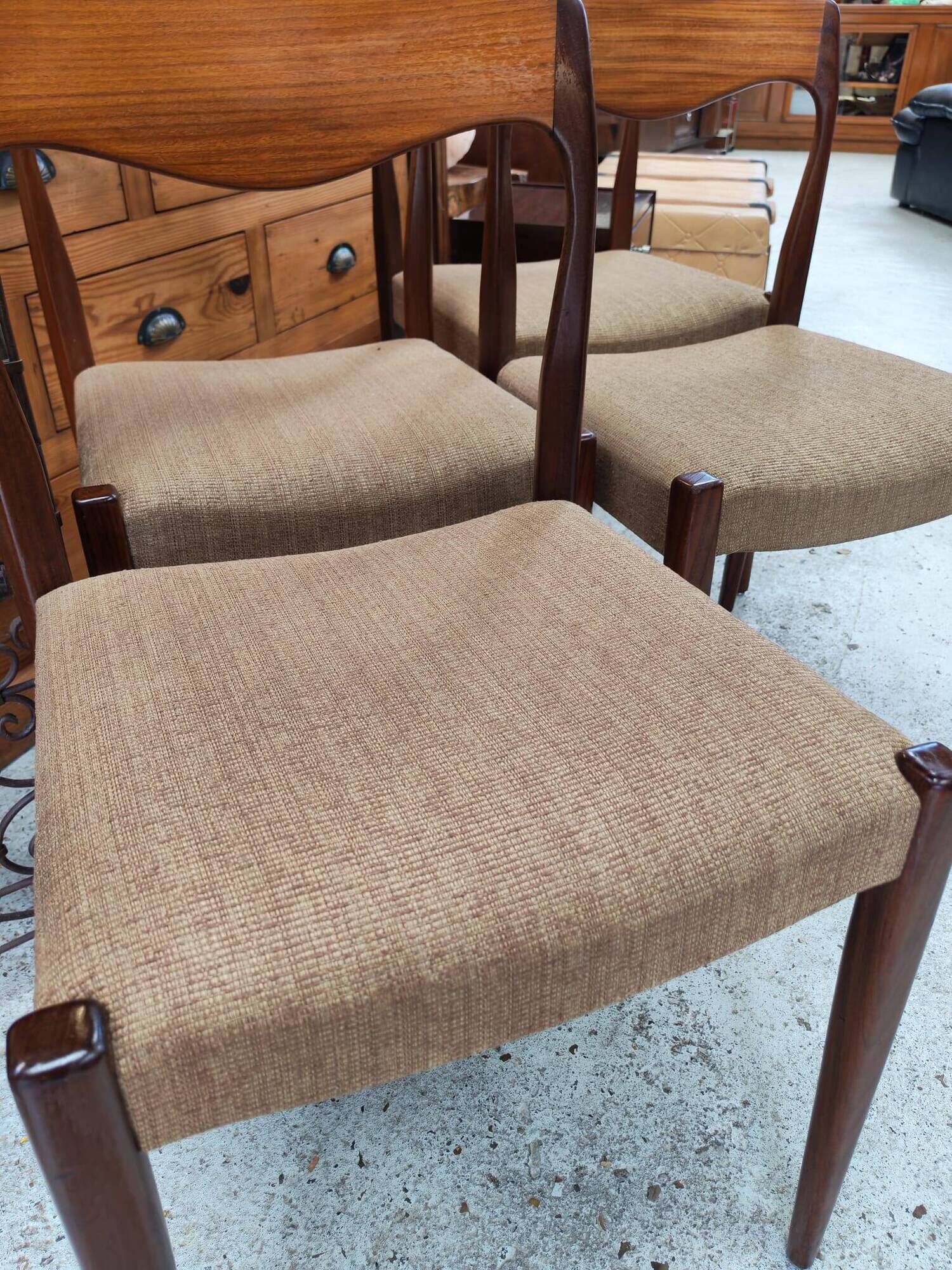Set of 4 teak chairs in the style of Niels Otto Møller from the 1960s.