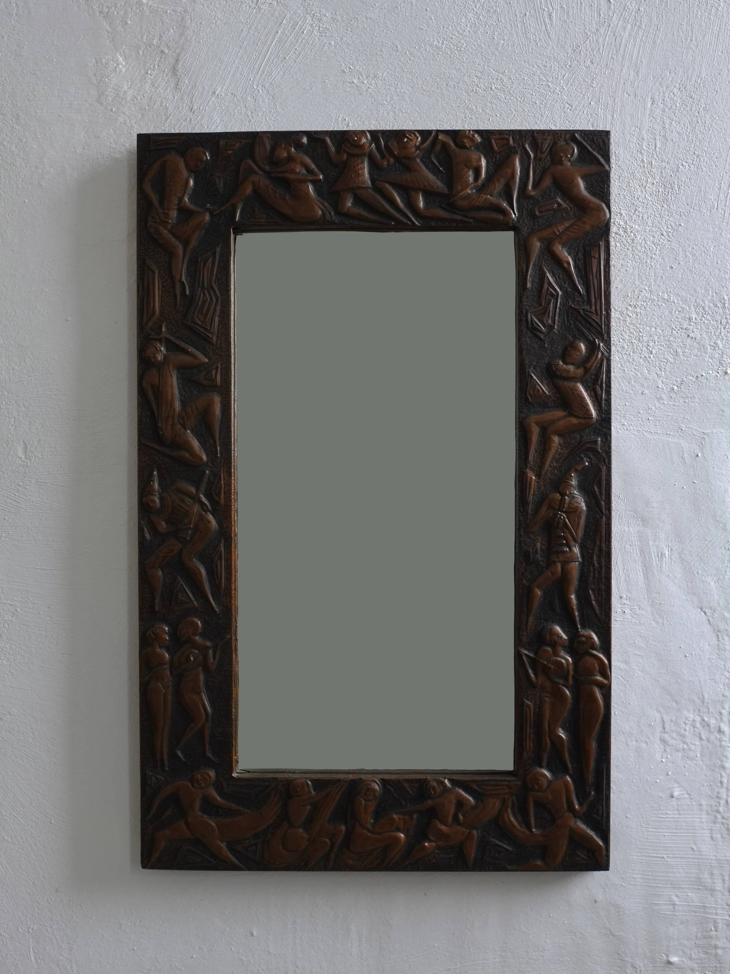Copper relief wall mirror | Bragalini Angelo style | Italy | 1970s