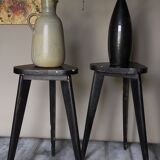 Paire de sellettes tripodes anciennes patine noire