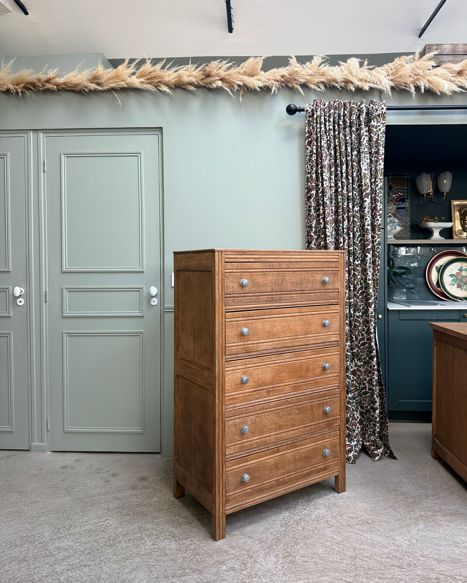 Large Art Deco oak chest of drawers (renovated)