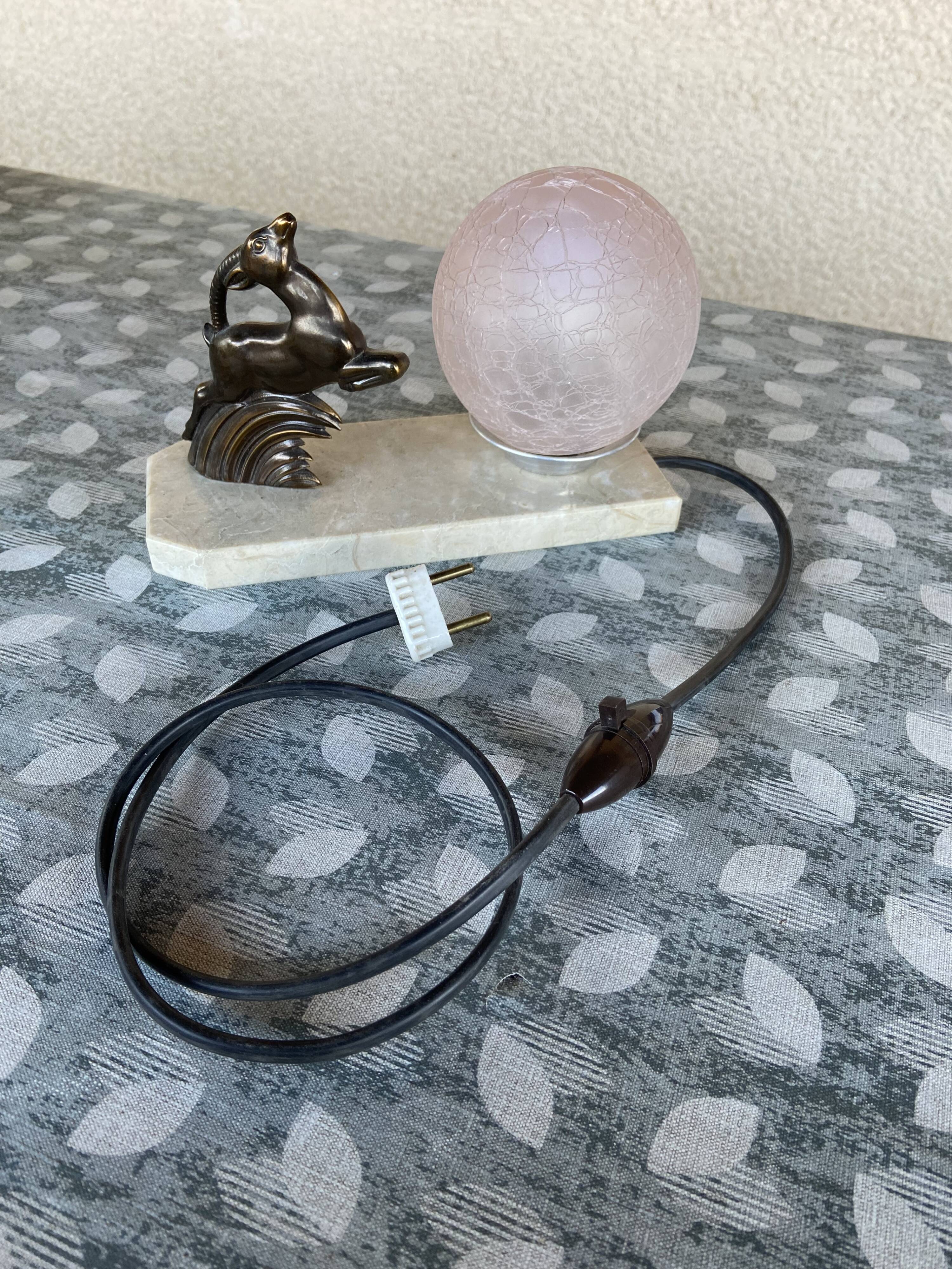 Lampe art déco antilope
