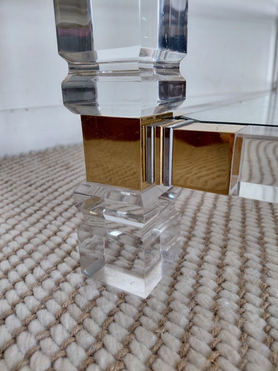 Table XL Laiton massif et Plexiglas-Style Jansen 1970