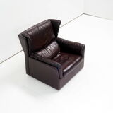 Midcentury leather wingback lounge- or clubchair
