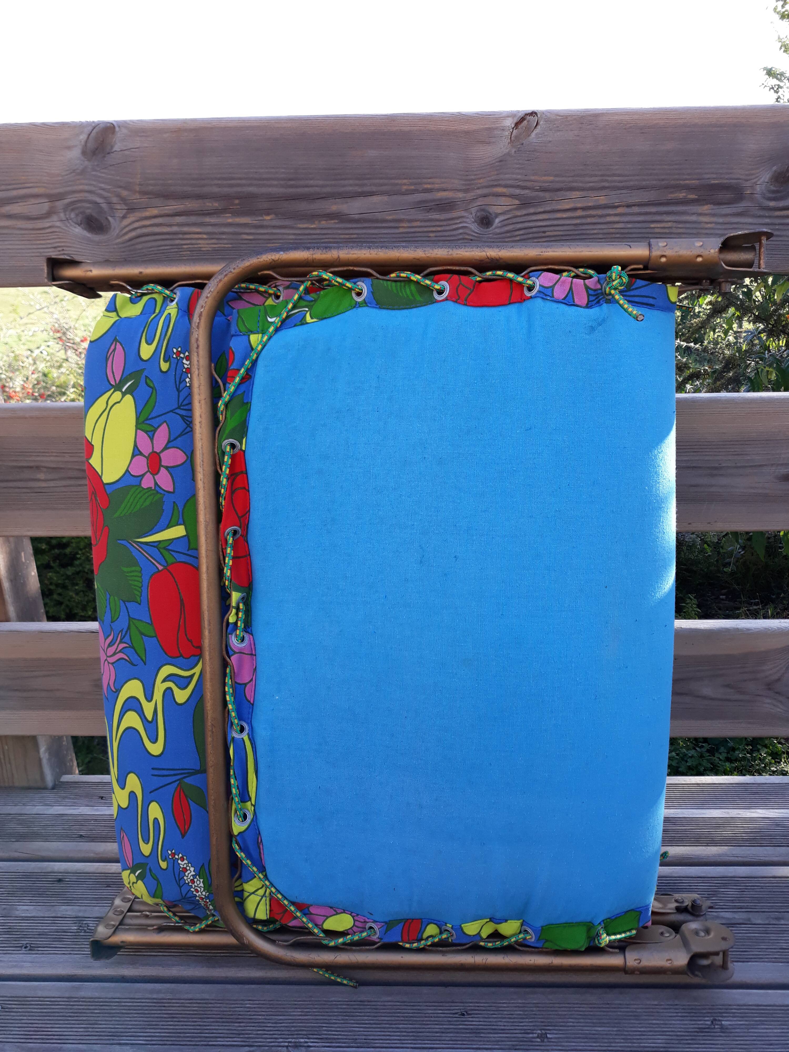 Sunbathing deckchair camp bed La Hutte