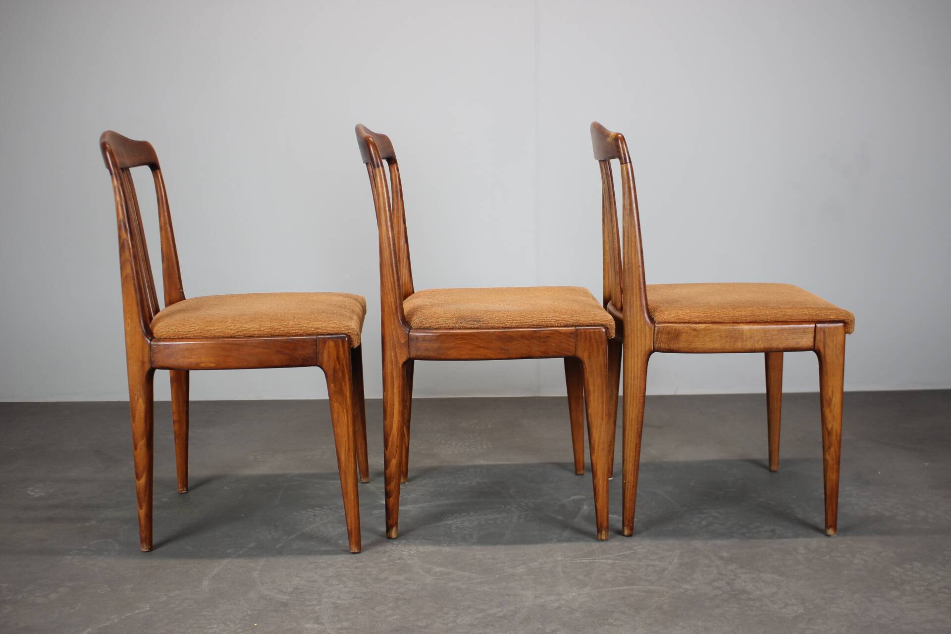 Ensemble de trois chaises de salle à manger des années 1970 par Drevotvar, Tchécoslovaquie
